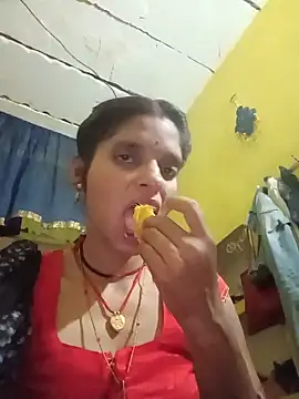 Snapshot of Punam_jindal chatting on 06-08-26, 02:50 Punam jindal online show from 06-08-26, 02:50