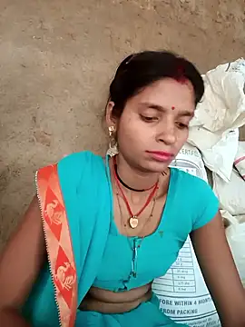 Snapshot of Punam_jindal chatting on 06-14-26, 02:24 Punam jindal online show from 06-14-26, 02:24