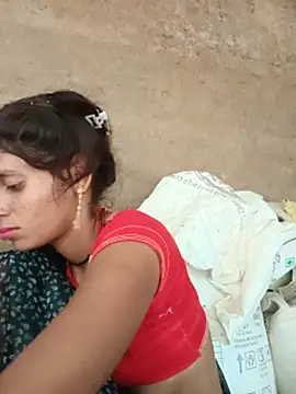 Snapshot of Punam_jindal chatting on 06-16-26, 02:47 Punam jindal online show from 06-16-26, 02:47