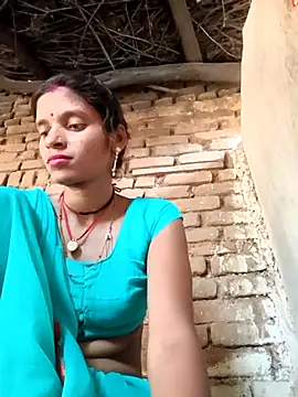 Snapshot of Punam_jindal chatting on 06-17-26, 03:20 Punam jindal online show from 06-17-26, 03:20