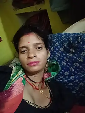 Snapshot of Punam_jindal chatting on 07-06-26, 03:14 Punam jindal online show from 07-06-26, 03:14