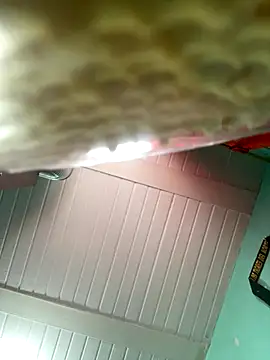 True Di online show from 09-08-25, 06:07