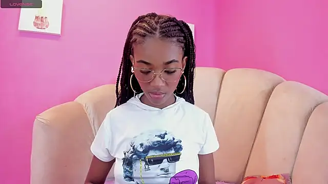 MarianRosse online show from 09-28-25, 08:25