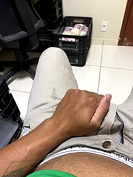 Snapshot of mtpgostoso chatting on 11-11-25, 12:38 mtpgostoso online show from 11-11-25, 12:38