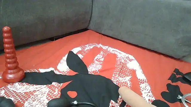 Snapshot of denisboyfucktoy chatting on 09-15-25, 07:08 denisboyfucktoy online show from 09-15-25, 07:08