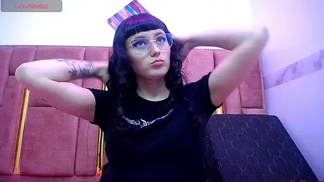 XBODTRIIPX online show from 10-01-25, 03:45