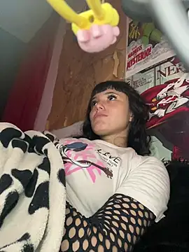 XBODTRIIPX online show from 02-16-26, 01:02