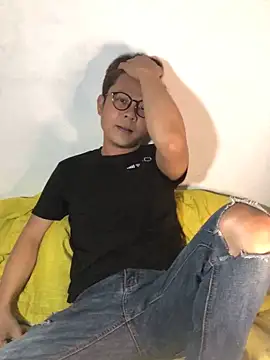 datnguyenvn online show from 03-18-26, 05:27