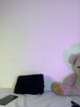 Charlottediolet online show from 02-24-26, 11:30