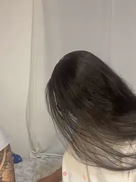 Snapshot of Sweet_and_Rous0 chatting on 10-28-25, 03:10 Sweet and Rous0 online show from 10-28-25, 03:10