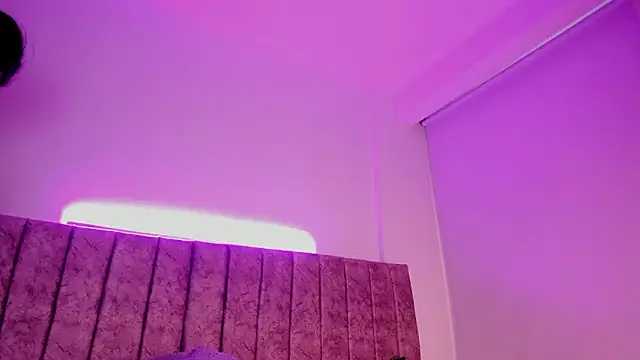 Ambeer fox  online show from 03-17-26, 12:30