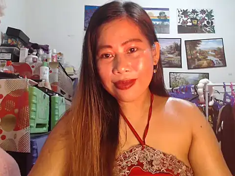 filipina beauty online show from 12-14-25, 01:22