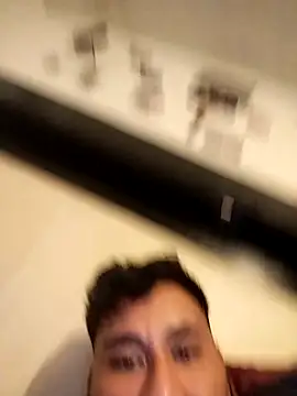 Snapshot of Ferxxxo1503 chatting on 12-01-25, 04:39 Ferxxxo1503 online show from 12-01-25, 04:39