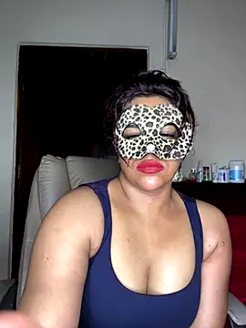 Snapshot of SLNatasha chatting on 11-29-25, 04:37 SLNatasha online show from 11-29-25, 04:37