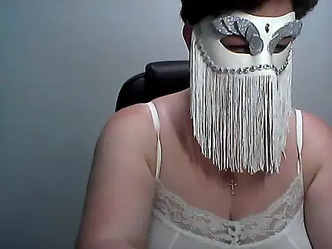 Snapshot of EllaLove2277 chatting on 06-25-26, 11:37 EllaLove2277 online show from 06-25-26, 11:37