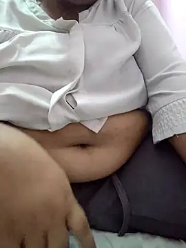 Snapshot of bitch-horny chatting on 10-14-25, 01:23 bitch-horny online show from 10-14-25, 01:23