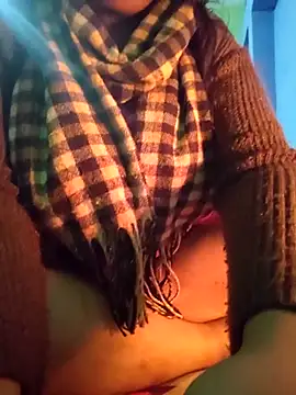 Snapshot of bitch-horny chatting on 01-15-26, 12:54 bitch-horny online show from 01-15-26, 12:54