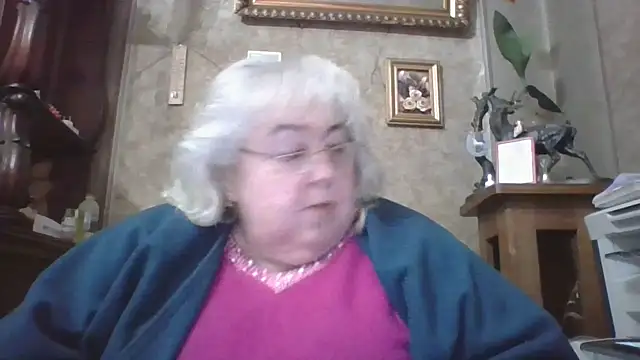 Lala-Love56 online show from 12-20-25, 06:15