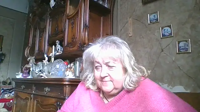 Snapshot of Lala-Love56 chatting on 06-14-26, 05:31 Lala-Love56 online show from 06-14-26, 05:31