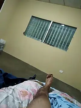 Eszteban1987 online show from 01-12-26, 11:21