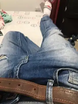 Snapshot of elpeluchenegroxxx3 chatting on 02-18-26, 01:45 elpeluchenegroxxx3 online show from 02-18-26, 01:45