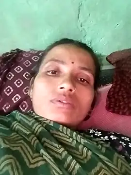 Snapshot of KIRTI12_HOT chatting on 11-11-25, 03:45 KIRTI12 HOT online show from 11-11-25, 03:45