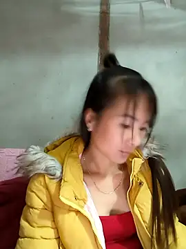 Yumyum kiw online show from 11-29-25, 02:58