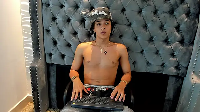 MARSHALL SPENCER online show from 10-17-25, 04:04