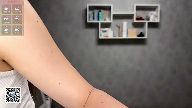 RinaMirinda online show from 12-14-25, 11:15