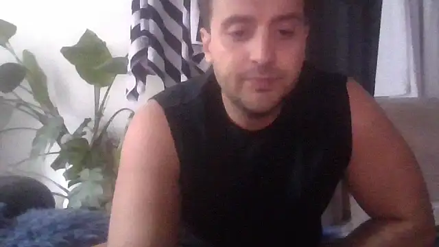 Snapshot of kavla_bttm1992 chatting on 09-09-25, 10:48 kavla bttm1992 online show from 09-09-25, 10:48