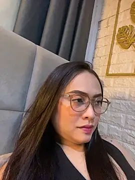 yourdevilsweettsx online show from 11-05-25, 11:32