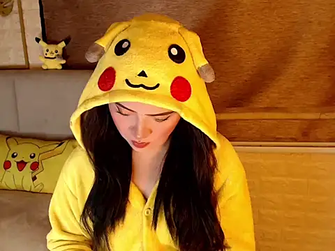 yourdevilsweettsx online show from 04-10-26, 12:32