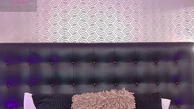 NaiaraMasson  online show from 07-01-26, 11:56