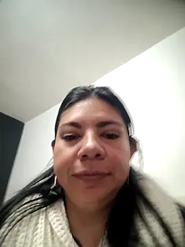 kinky momm online show from 09-15-25, 01:11