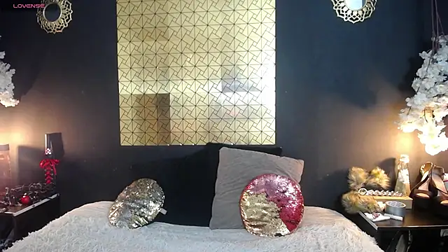 kinky momm online show from 02-19-26, 03:08