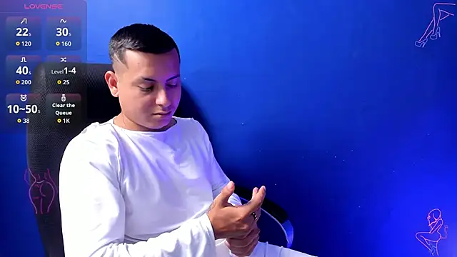 Snapshot of Sahira_and_Zaid chatting on 10-03-25, 06:38 Sahira and Zaid online show from 10-03-25, 06:38