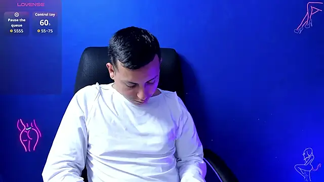 Snapshot of Sahira_and_Zaid chatting on 10-04-25, 06:28 Sahira and Zaid online show from 10-04-25, 06:28