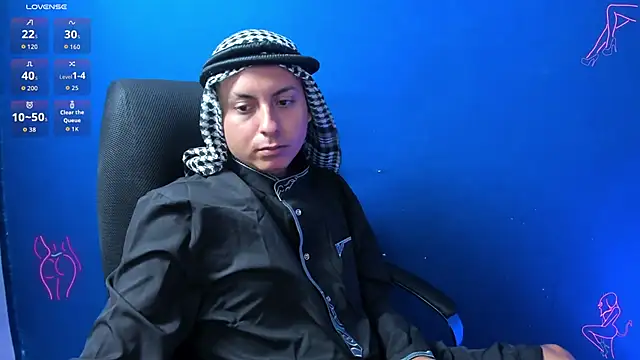 Snapshot of Sahira_and_Zaid chatting on 10-18-25, 06:19 Sahira and Zaid online show from 10-18-25, 06:19