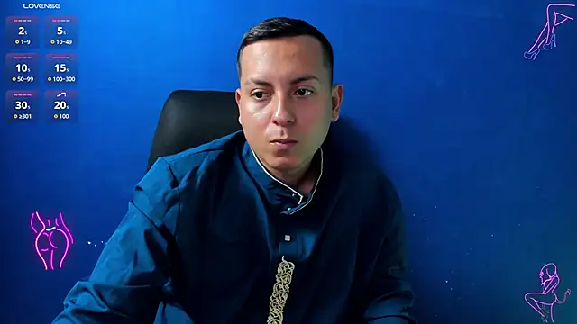 Snapshot of Sahira_and_Zaid chatting on 10-30-25, 10:10 Sahira and Zaid online show from 10-30-25, 10:10