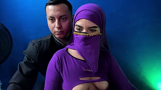 Snapshot of Sahira_and_Zaid chatting on 11-27-25, 09:28 Sahira and Zaid online show from 11-27-25, 09:28