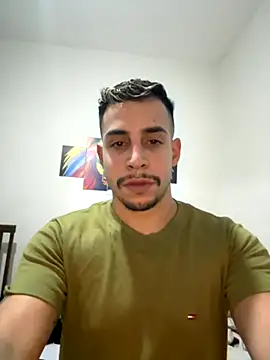 Snapshot of Obrab_ chatting on 09-12-25, 01:49 Obrab online show from 09-12-25, 01:49
