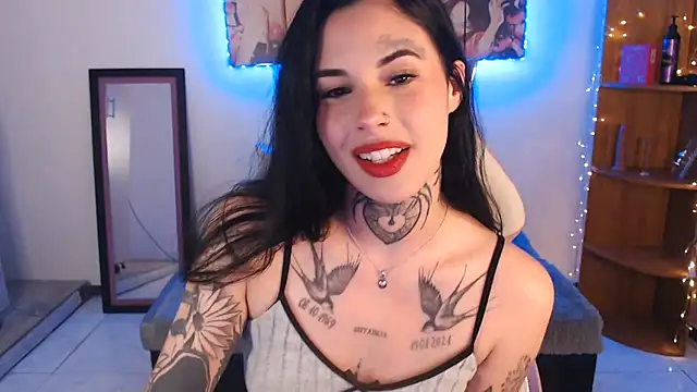Snapshot of Maddy_Vicius19 chatting on 07-01-26, 10:42 Maddy Vicius19 online show from 07-01-26, 10:42