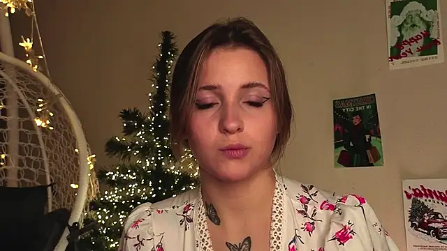 Snapshot of LoveSeekins chatting on 01-17-26, 07:28 LoveSeekins online show from 01-17-26, 07:28