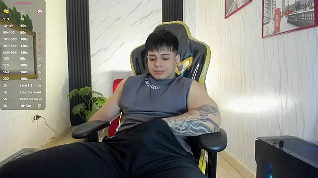 xKevyn online show from 11-13-25, 12:37