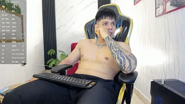 xKevyn online show from 11-30-25, 12:31