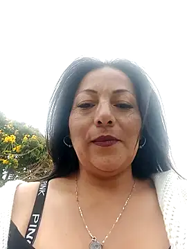 Snapshot of Misshot_01 chatting on 09-23-25, 07:50 Misshot 01 online show from 09-23-25, 07:50