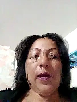 Snapshot of Misshot_01 chatting on 09-24-25, 06:22 Misshot 01 online show from 09-24-25, 06:22