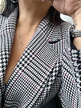 Snapshot of Misshot_01 chatting on 09-30-25, 07:08 Misshot 01 online show from 09-30-25, 07:08