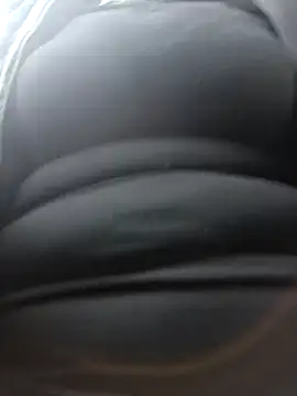 Snapshot of Misshot_01 chatting on 10-27-25, 07:29 Misshot 01 online show from 10-27-25, 07:29