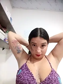 Shell Latina online show from 04-13-26, 04:29